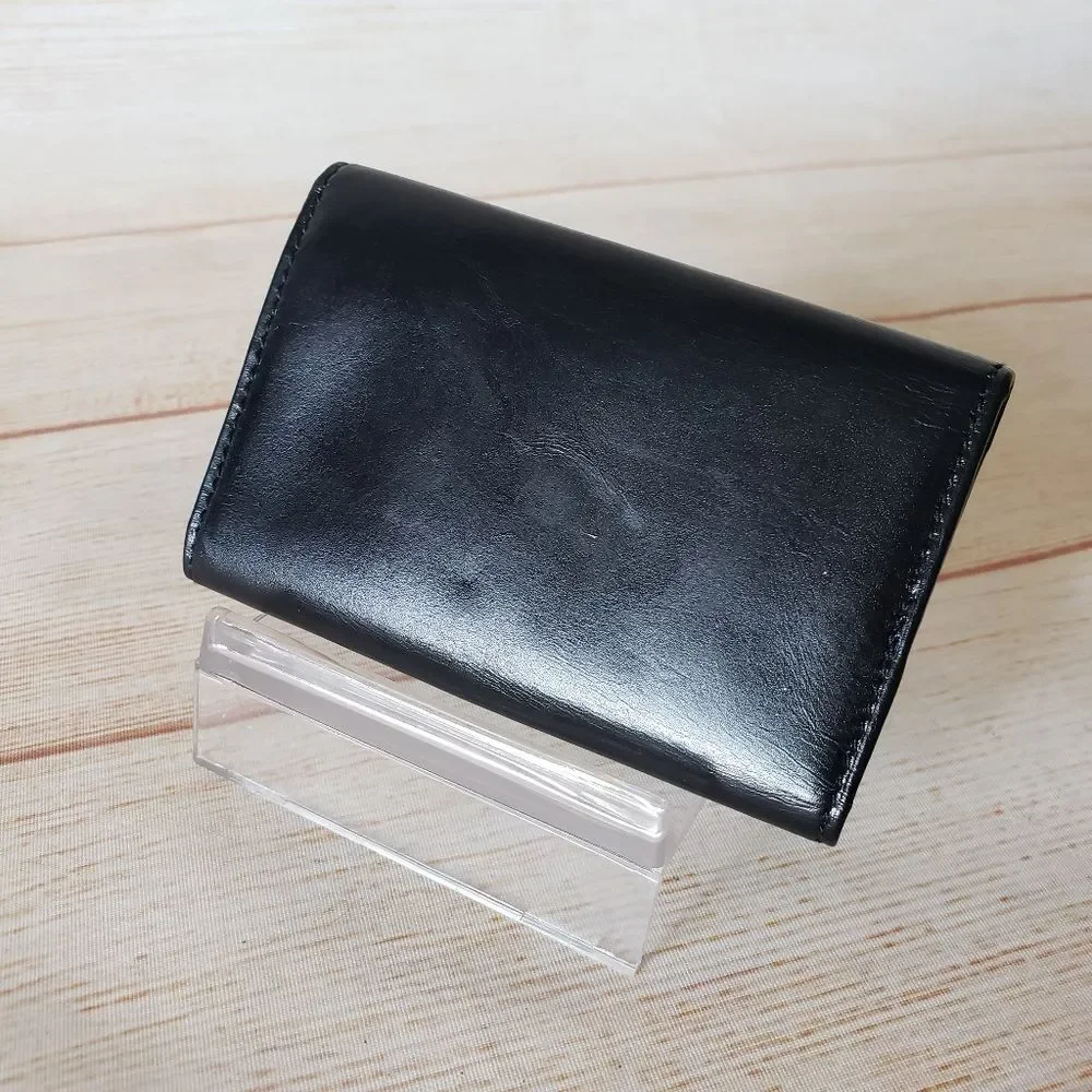 Authentic Salvatore Ferragamo Leather Keyholder Black Silver Tone Hardware Unise
